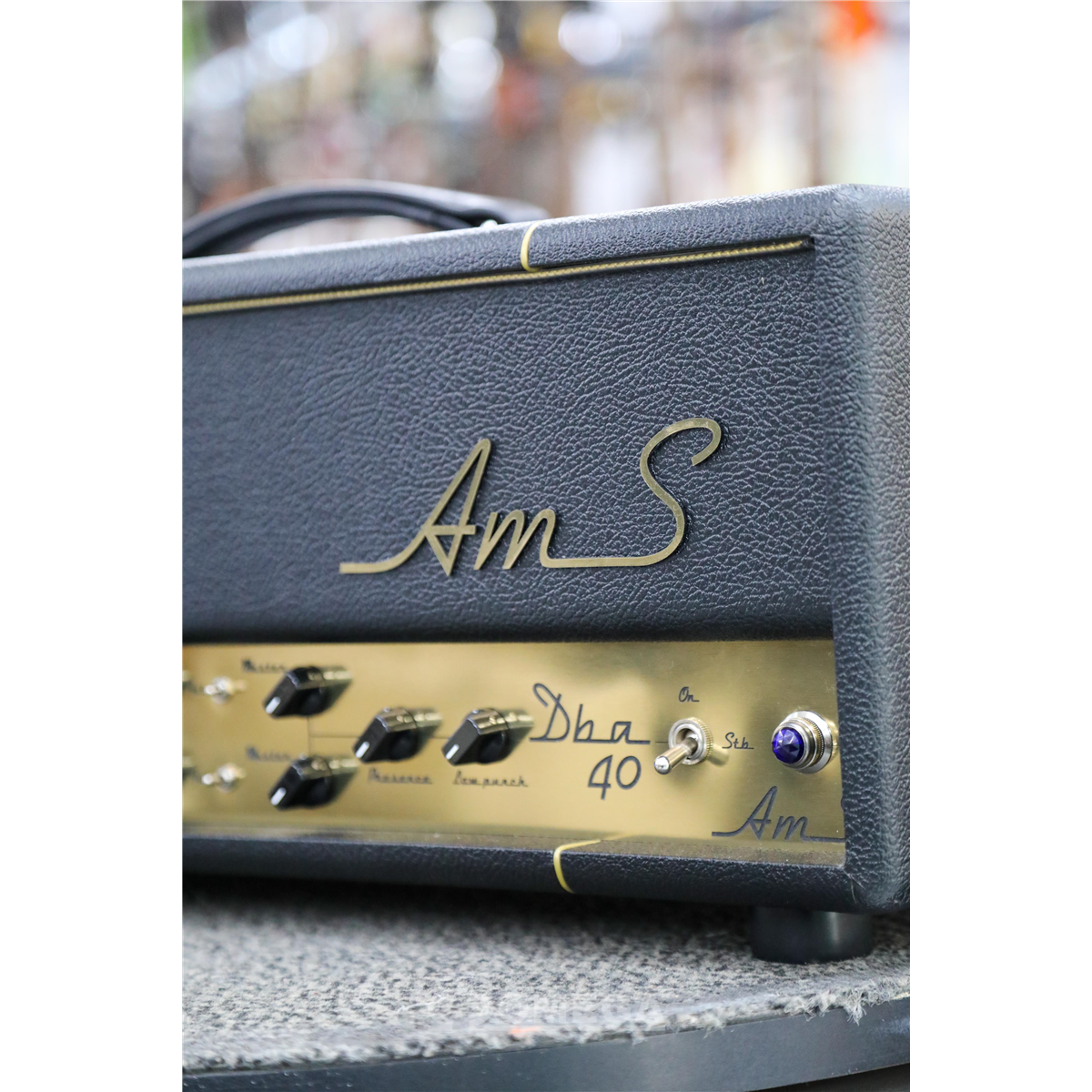 AMS Amplifiers DBA 40