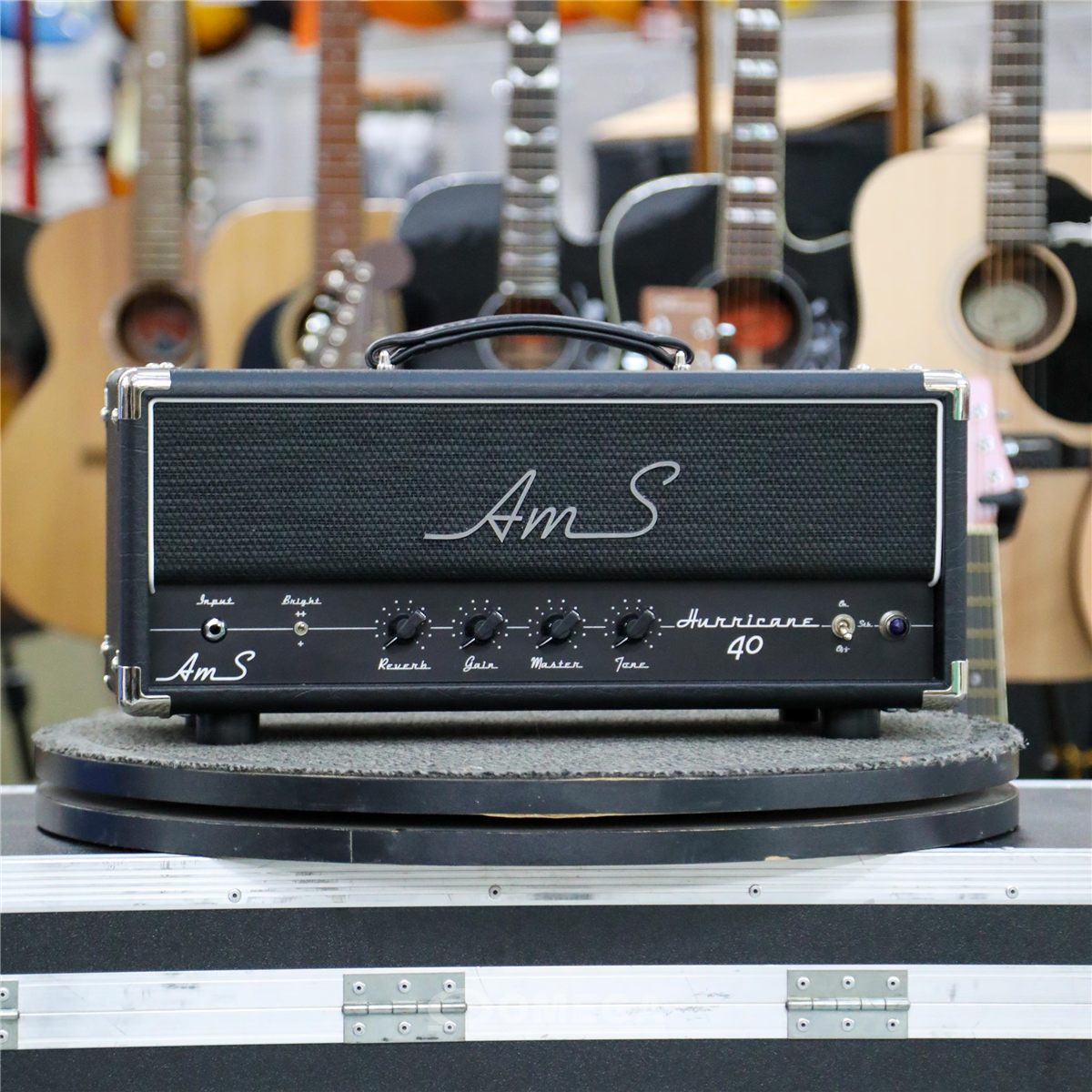 AMS Amplifiers Hurricane 40 Black