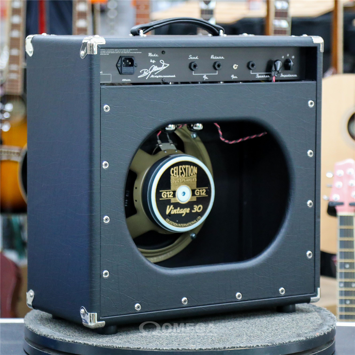AMS Amplifiers The One 50 Combo Black