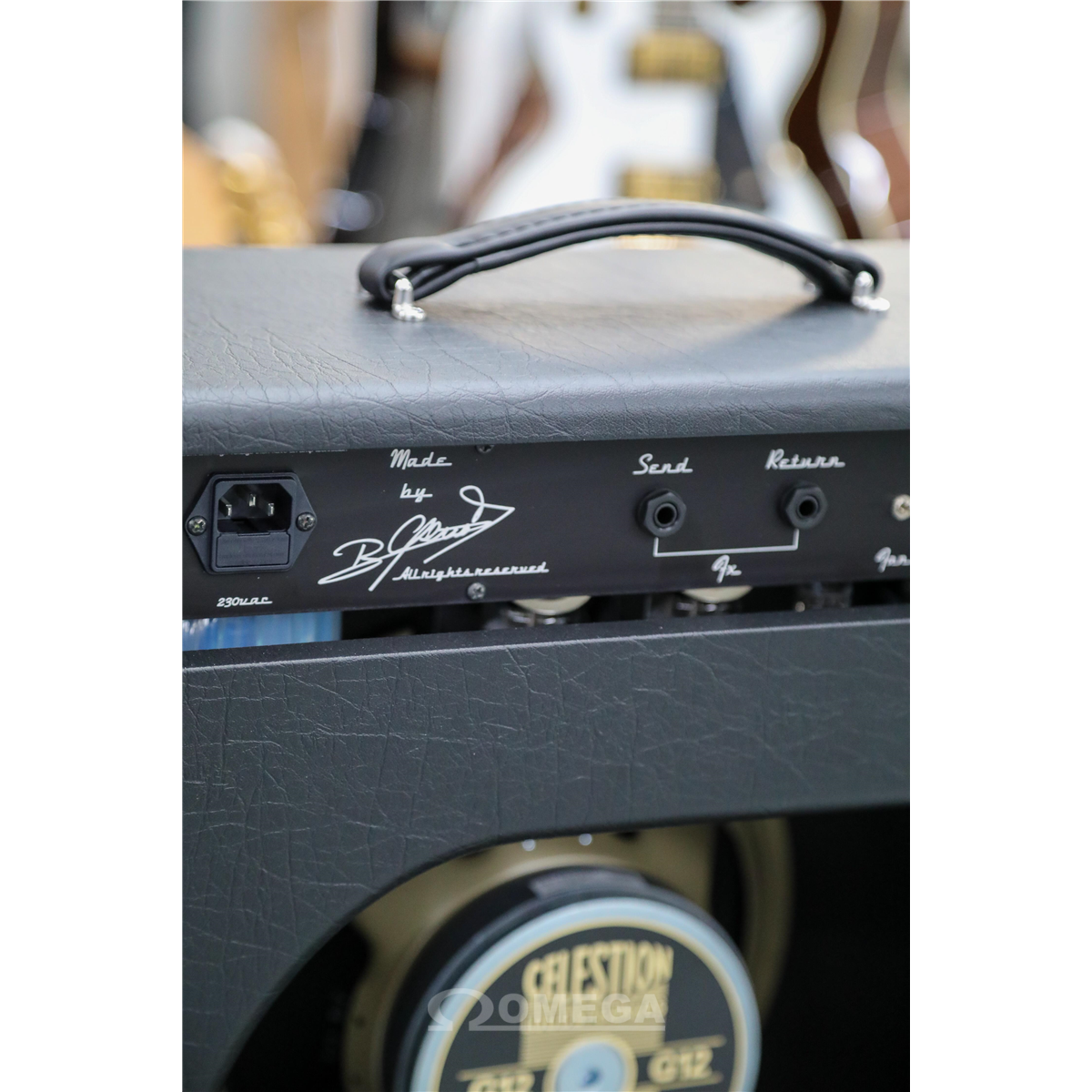 AMS Amplifiers The One 50 Combo Black