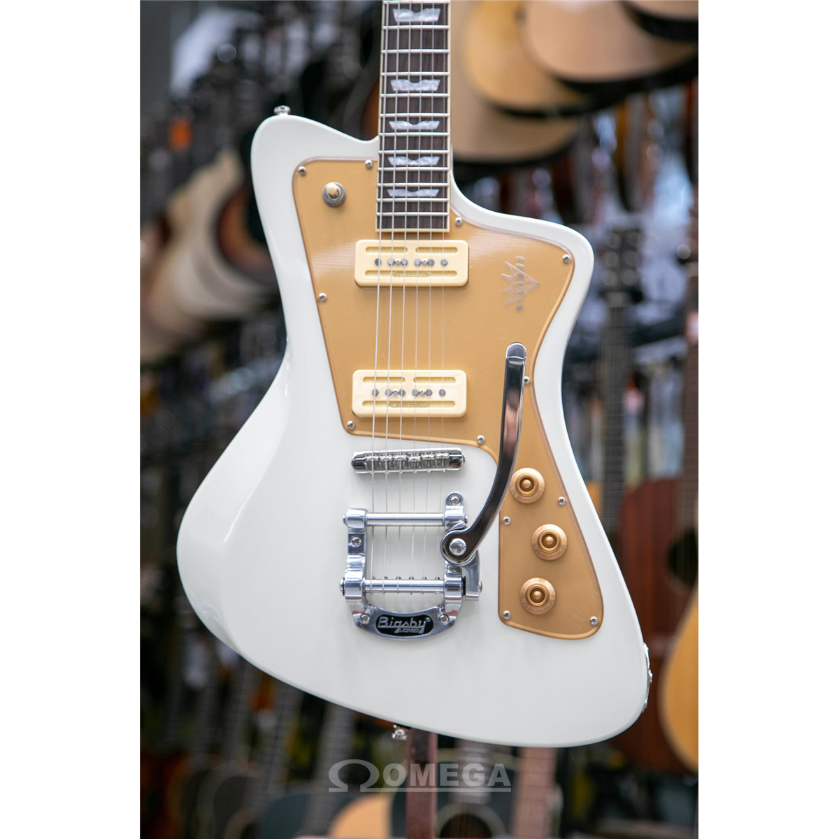 BAUM Wingman Vintage White Guitare Electrique