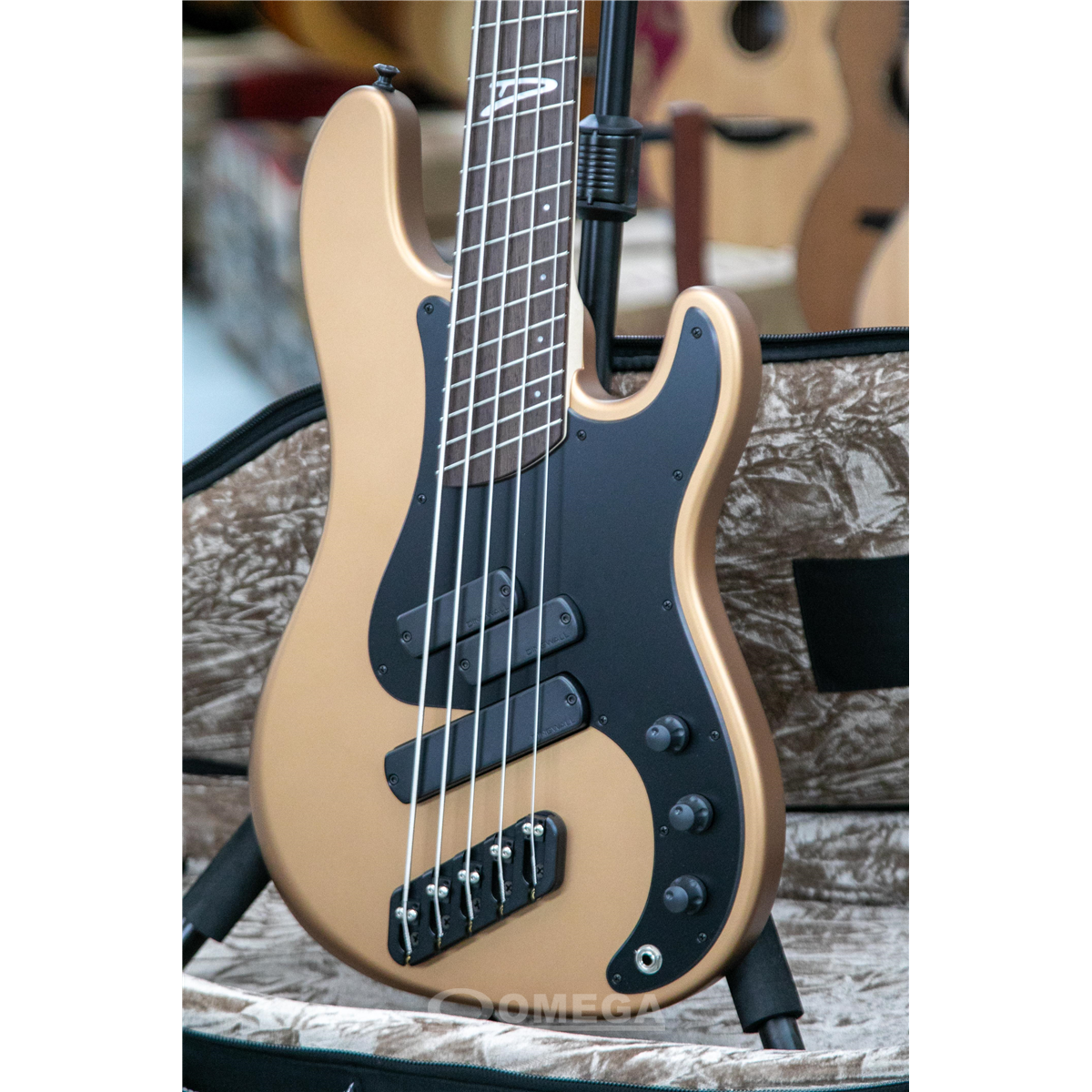 Omega Music | DINGWALL Super P 5-strings Bronze Aged Metallic Omega Music | DINGWALL Super P 5-strings Bronze Aged Metallic