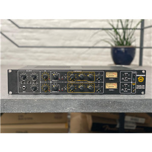 Omega Music | Studio