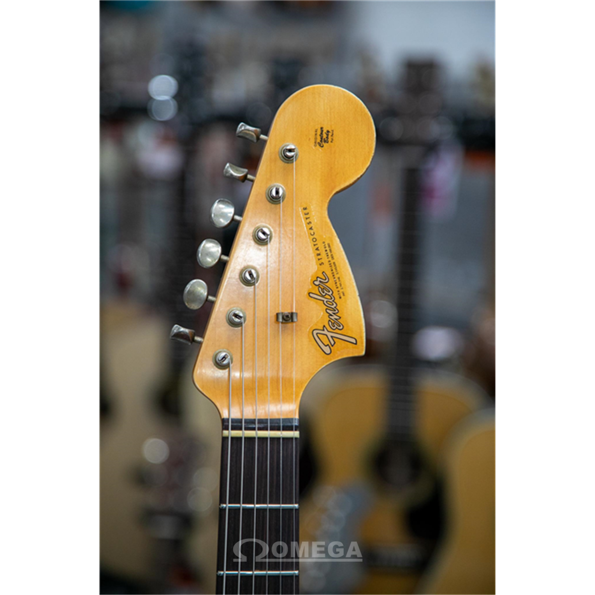 FENDER 1967 Strat Heavy Relic Vintage White