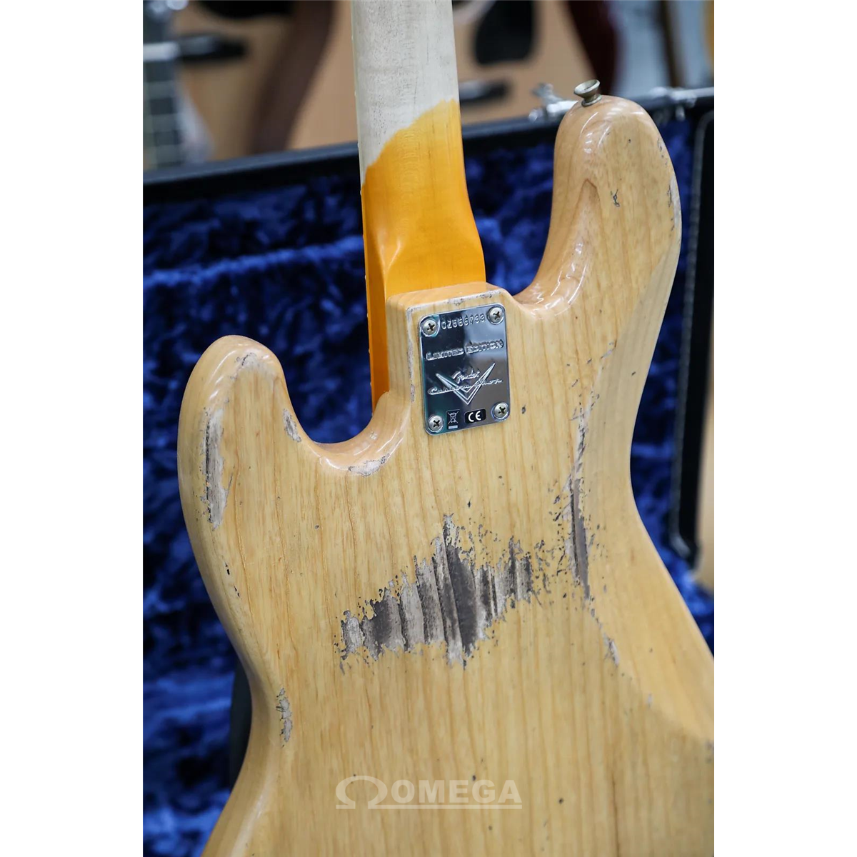 Relic jazz top bass body