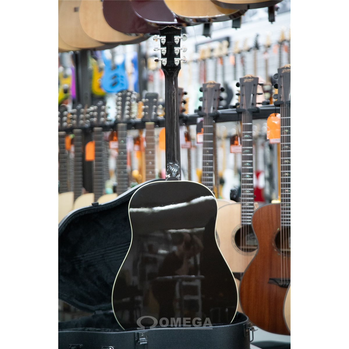 Omega Music | GIBSON J-45 Standard Tri-Burst Gloss Omega Music | GIBSON J-45 Standard Tri-Burst Gloss