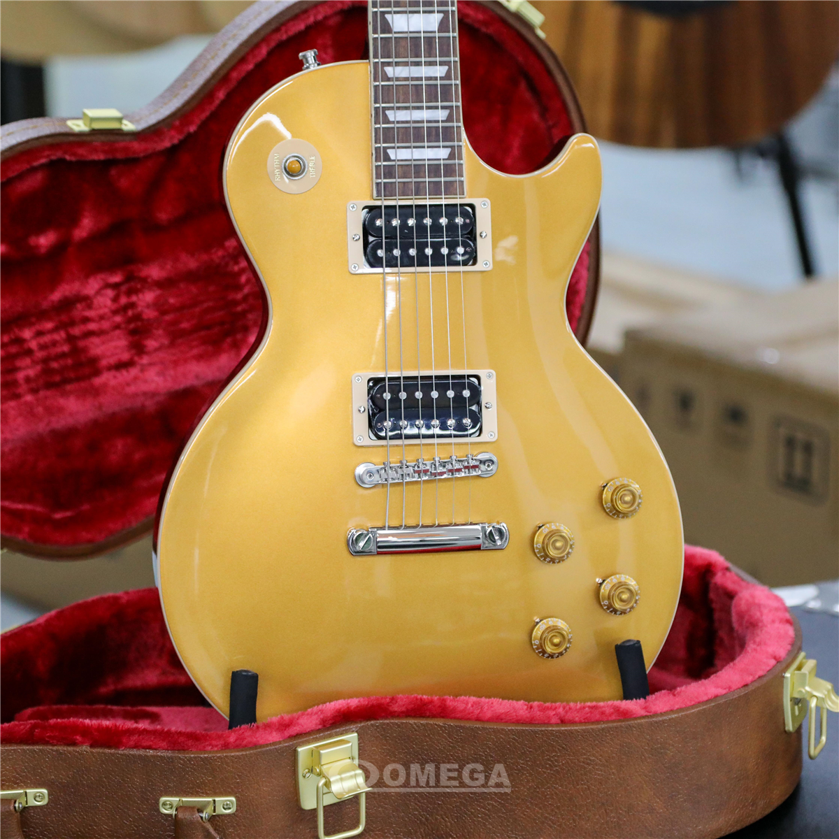 Omega Music GIBSON Les Paul Slash Victoria Goldtop