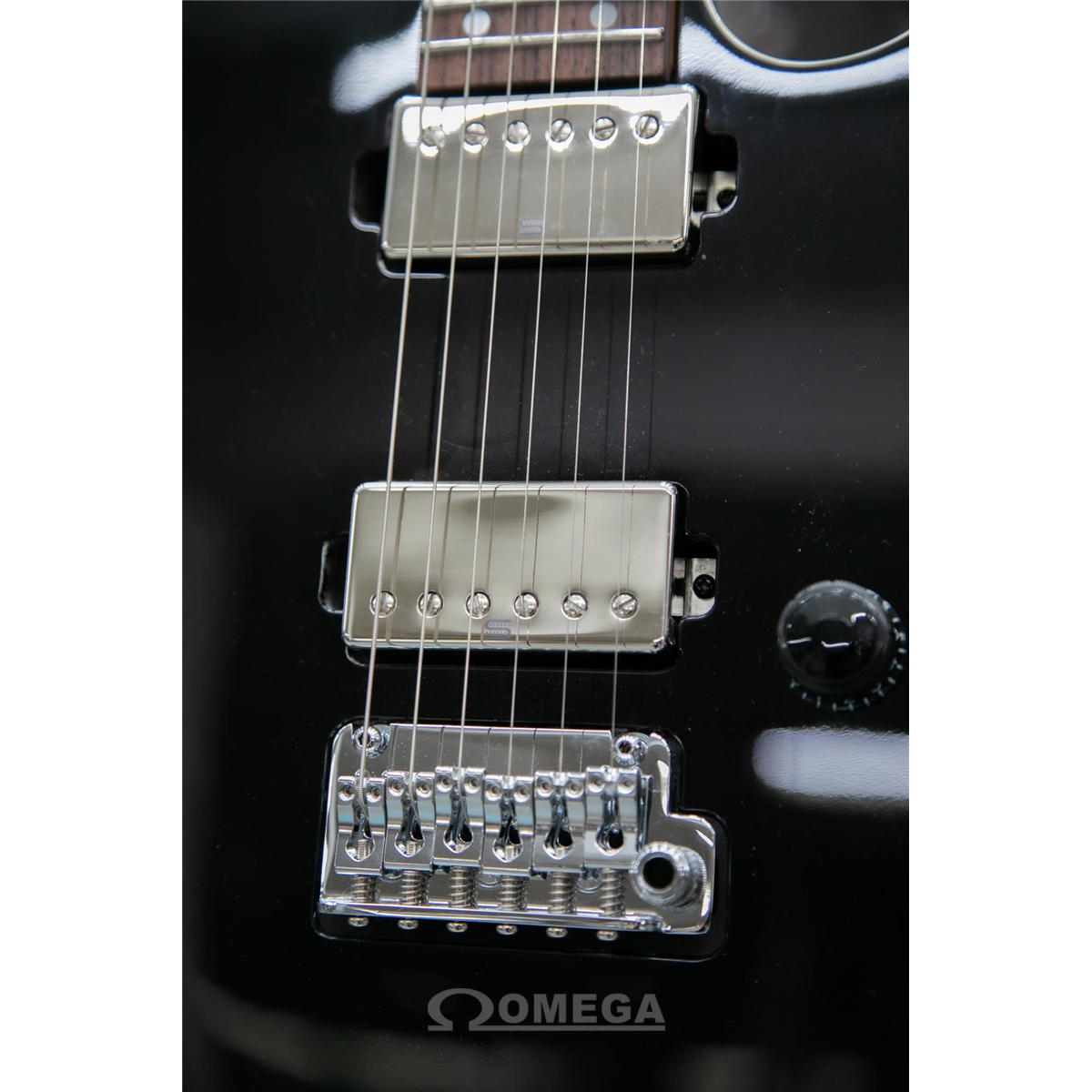 Omega Music | IBANEZ AZ42P1-BK Black Omega Music | IBANEZ AZ42P1-BK Black