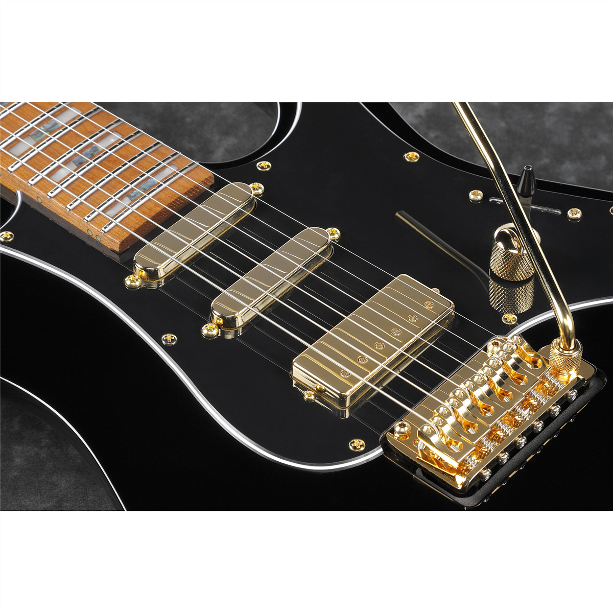 Omega Music IBANEZ THBB10 Tim Henson