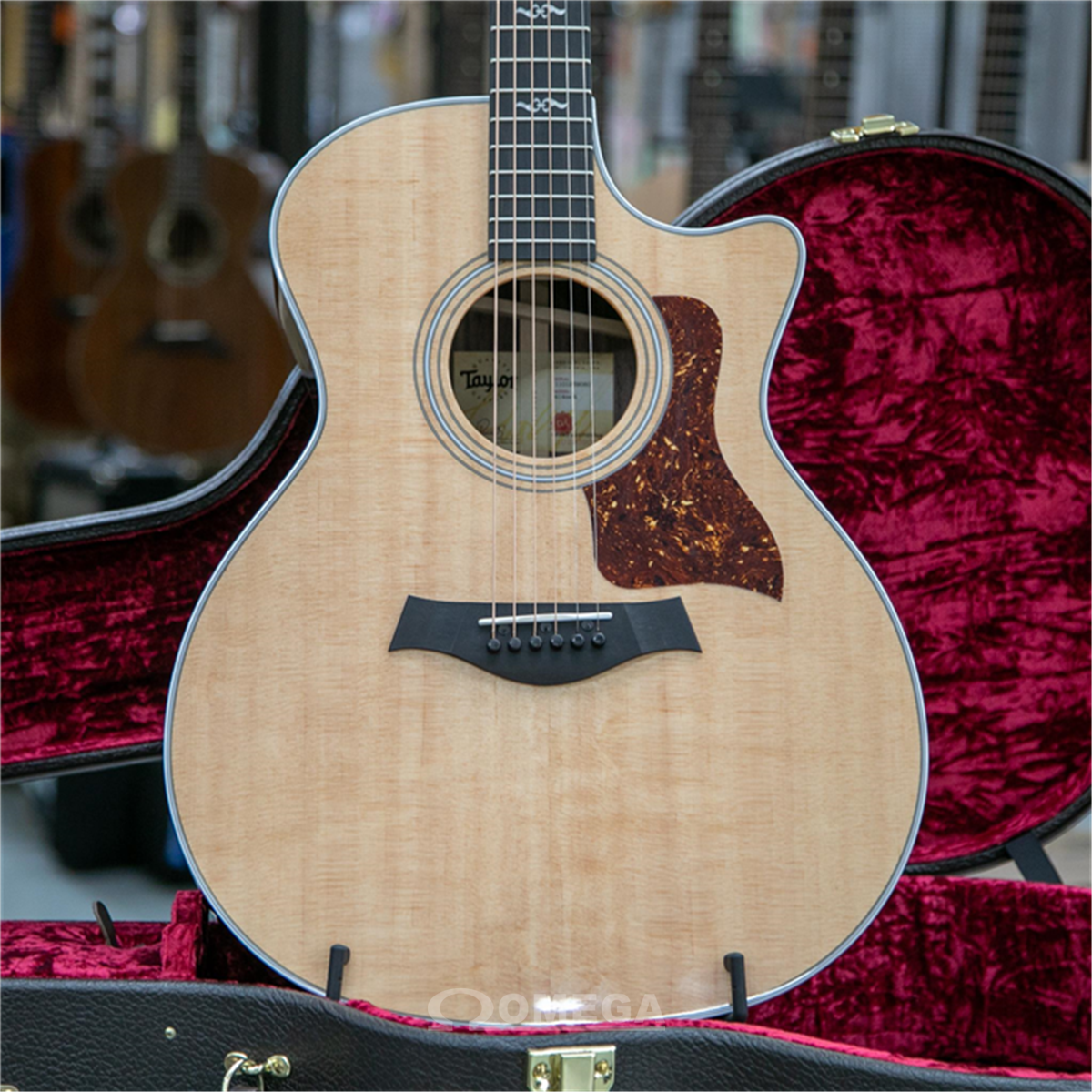 TAYLOR 414ce R Grand Auditorium